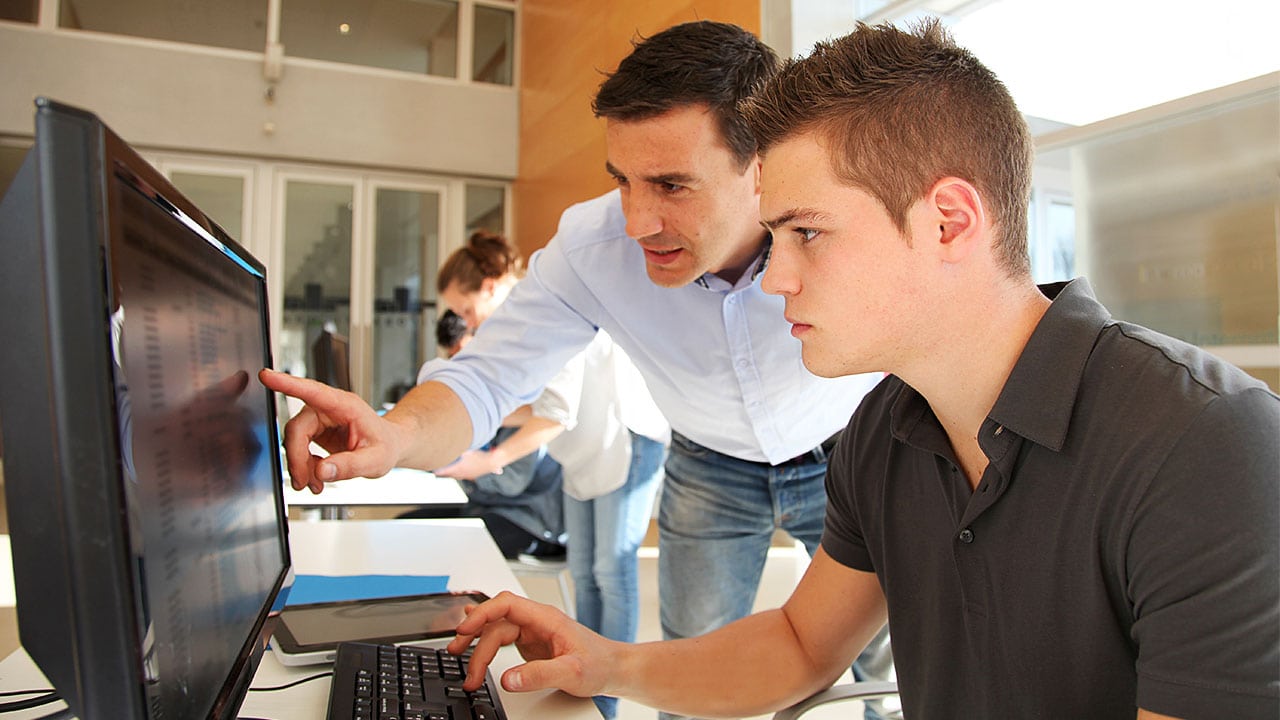 Why Global eTraining? Scalable Training Technology